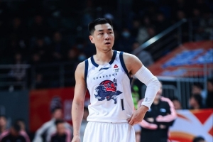 正负值-26最低!高诗岩9中3拿下12分2板7助2断