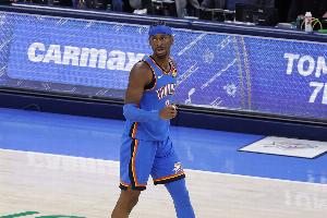 戴格诺特:在我们最需要时亚历山大表现最好 这是他自信的展现