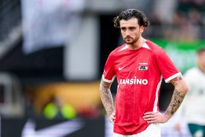 独立报:米兰有意阿尔克马尔前锋帕洛特,转会费约2500万镑