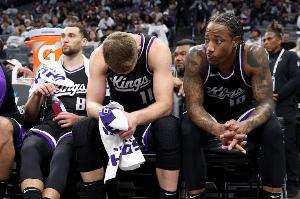 真不演了!西部垫底国王再报销一人 本赛季已有4人赛季报销!