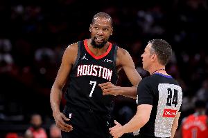 香波特:KD要弄明白如何应对包夹 他的很多失误与创造机会无关