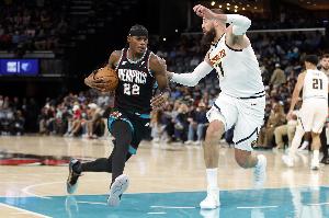 进攻拉但防守顶!亨德里克斯送生涯新高6断&另有3帽 但三分10中1