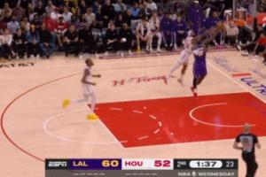 今天爽了!东契奇后场开球超远连线詹姆斯攻筐 老詹随后还送补扣