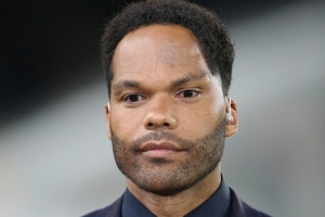 莱斯科特：巴萨防线仍有弱点，枪手这种球队会给他们制造很多麻烦