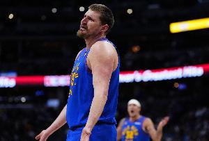 单场10失误!约基奇创个人近4年新高 上次是22年11月对雷霆10失误