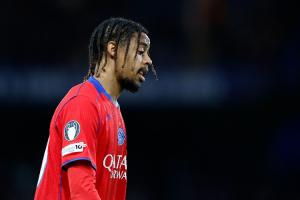 队报:巴尔科拉右脚踝韧带严重扭伤,可能将缺席一个月