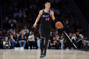 帮卢卡续命!希罗18中8得到21分8板5助 三分9中4