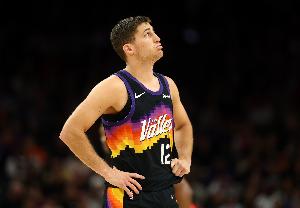 是真的准!吉莱斯皮13投7中&三分11中6 空砍24分6助2断