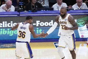 斯玛特:我将来可以告诉孩子们 我曾和詹姆斯对抗又和他并肩作战