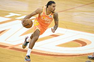 14中8砍下18+11!哈登谈泰森:我们需要他的表现 他这场打得很棒