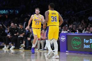 斯玛特谈背靠背:我们倾尽所有不找任何借口 这说明了球队的品质