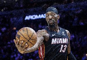 科比会如何看待83分?麦迪:表面上会很职业 私下会跟他聊一聊