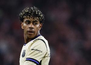 每体：弗里克本赛季用了14名出自拉玛西亚的球员，总身价6.5亿欧