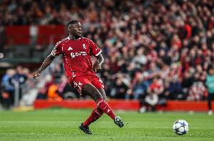 科纳特遭遇种族歧视,法国足协社媒发文谴责歧视行为