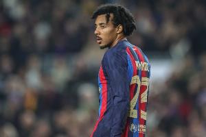 莫雷托:孔德不是非卖品,若收到好报价巴萨会考虑出售他