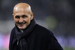 意媒:尤文图斯已与斯帕莱蒂达成续约协议,合同至2028年