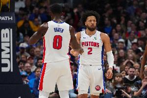 美媒:坎宁安受伤或增加杜伦进最佳阵机会 使其解锁5年2.88亿顶薪