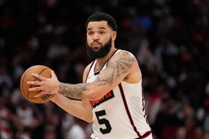 范弗里特:我坚信复出时会比以前更强 我会证明给你们看的