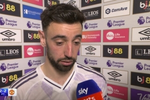 B费:对结果感到失望我们本可以取胜,阿马德倒地应判点球