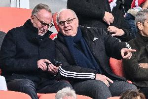 赫内斯:足坛有很多唯利是图的经纪人,必须将他们清除出去