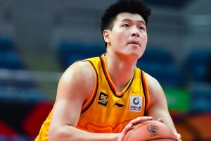 潜力赛-马国栋6分6板 王欣瑞11分2板2助 江苏击败广厦