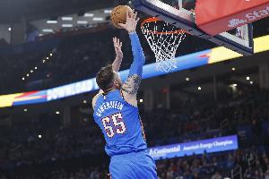 就差1分达成三双!哈滕砍下9分20板10助&7前场板 篮板平生涯最高