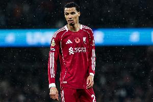 队报:埃基蒂克伤情应该不严重,大概率不会影响他入选法国队