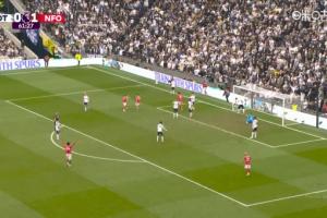 热刺0-2落后森林!