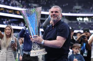 澳波：克洛普的重金属足球如今在英超很难实现，因为比赛中断太多