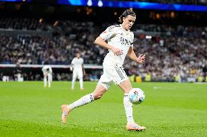 阿斯报:卡雷拉斯周六回到皇马合练中,将首发出战马德里德比