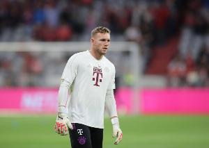 佩雷茨:拜仁替补的经历很困难也让我成长许多 诺伊尔是门将GOAT