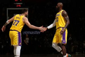 士气正佳!湖人9连胜现存联盟第二长 仅次于雷霆11连胜