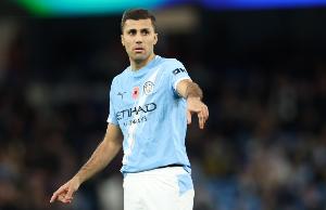 罗德里:欧冠出局让曼城有更多时间备战联赛,我们会战斗到最后