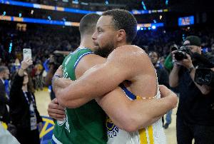 都是3连败！ESPN明日胜率预测：勇士为45.9% 独行侠54.1%稍占上风