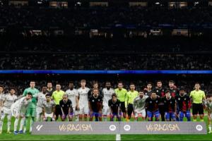 讽刺?马德里德比前举行反种族歧视活动,此前辱华的赫伊森在列