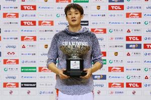 体坛周报：丁彦雨航曾是中国锋线的天花板 也是伤仲永的悲剧主角