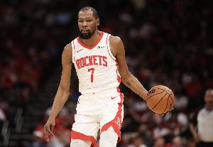 杜兰特:成就应该是留给其他人去谈论的 我只想继续前进!