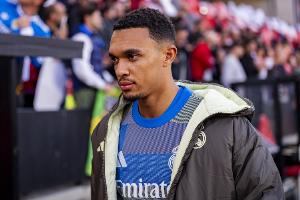 TA:训练迟到20分钟,阿诺德被罚在马德里德比中替补