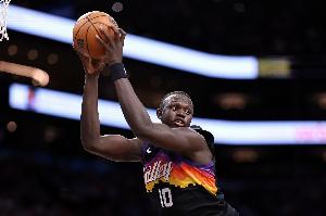 好兄弟稳定轮换!10号秀马卢阿奇出战17分钟 拿7分7板&正负值+19