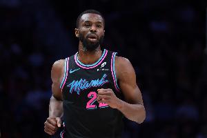 还在找状态！维金斯复出首发20分钟 拿到9分3板2断1帽