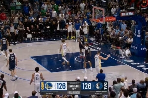 没能形成有效进攻!桑托斯边线球给小佩顿空接无果 比赛进入加时