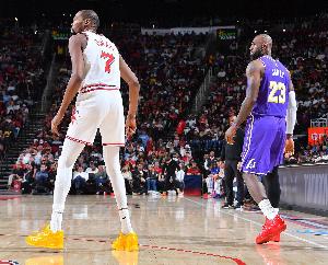 追梦:杜兰特和詹姆斯不断定义着NBA“长青”的含义 向兄弟们致敬