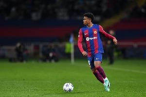 世体:巴尔德、孔德、德容将在国际比赛日后复出 沙特想签卡萨多