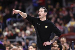 雷迪克:我们需要以强劲的表现结束赛季 但健康同样重要