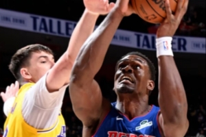 活塞断了湖人9连：自己的詹杜