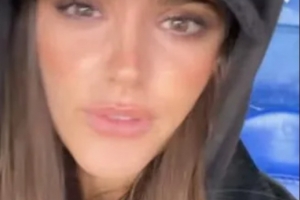 太阳报:球场上下皆得意,阿森纳射手约克雷斯疑似与模特女友复合