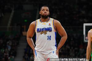 末节12分!记者:斯佩尔曼应该成为北京队第四节的外援人选