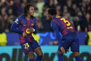 孔德:社交媒体上有人说我抑郁了,但我只是沉浸在自己的世界里