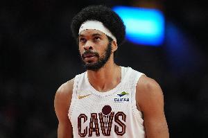 莫布里:阿伦是我们非常重要的一员 他不在我要承担起护筐的责任