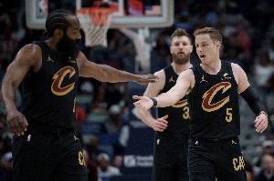 梅里尔:我们近几场防守完全不达标 必须找回应有的防守水准